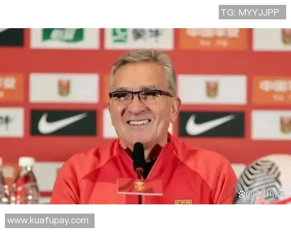 中国足协重金签约乌兹别克名帅男足迎来新教练时代